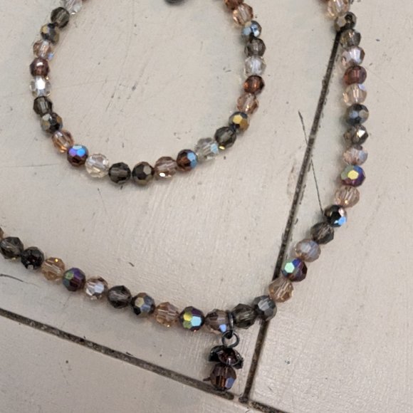 Beautiful Crystal Necklace & Bracelet - Picture 11 of 11